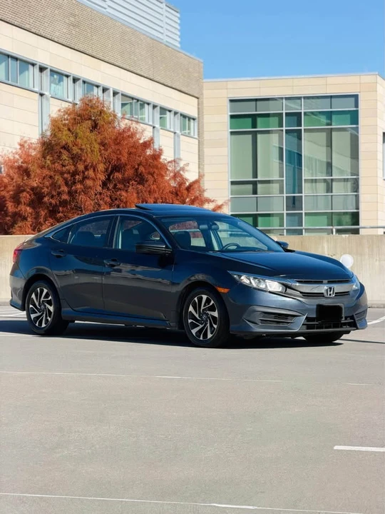 2016 Honda Civic 10th Gen - Image 3 of 18