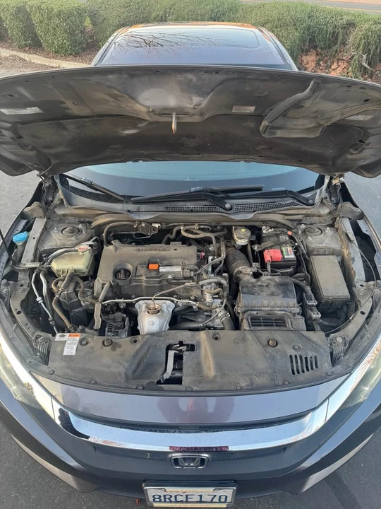 2016 Honda Civic 10th Gen - Image 8 of 17