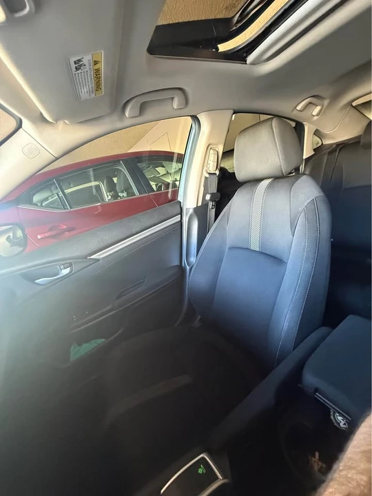 2016 Honda Civic 10th Gen - Image 12 of 15