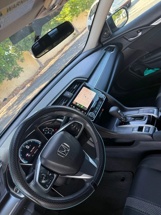 2016 Honda Civic 10th Gen - Image 5 of 15