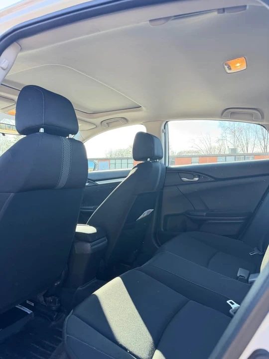 2016 Honda Civic 10th Gen - Image 11 of 11