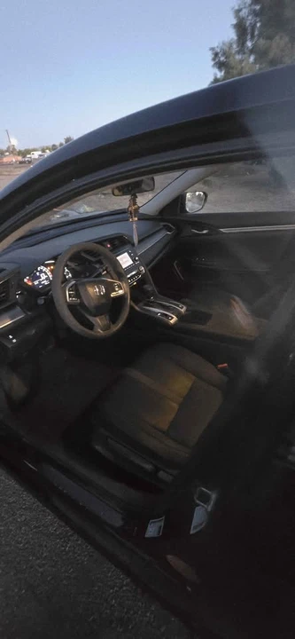 2016 Honda Civic 10th Gen - Image 3 of 4
