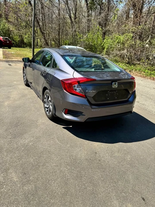 2016 Honda Civic 10th Gen - Image 4 of 8
