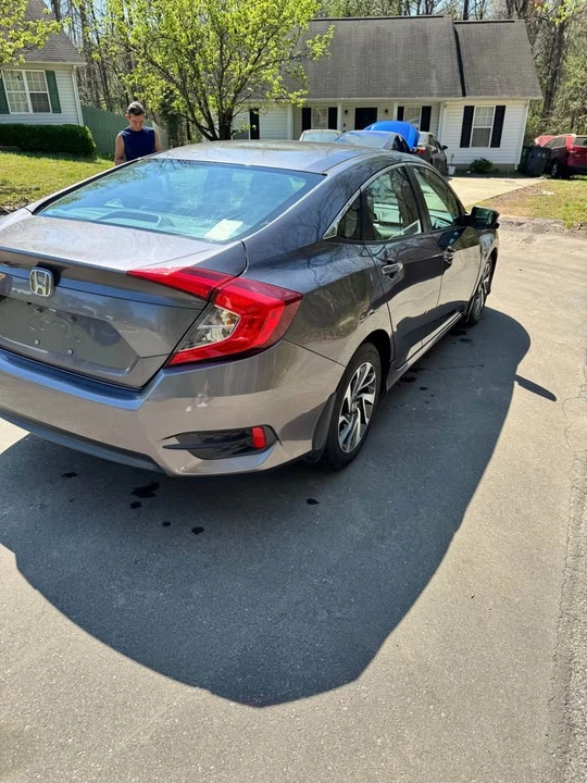 2016 Honda Civic 10th Gen - Image 2 of 8