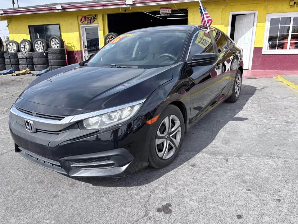 2016 Honda Civic 10th Gen - Image 3 of 9