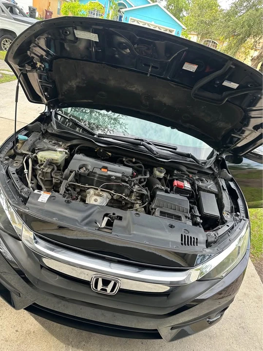 2016 Honda Civic 10th Gen - Image 12 of 13