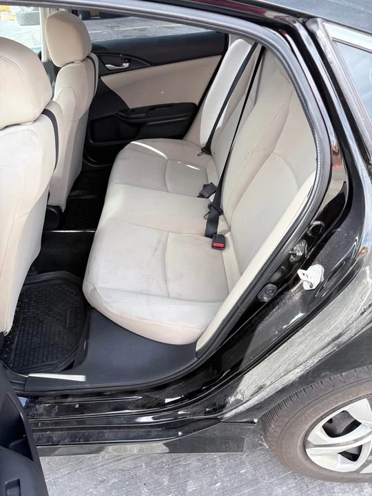 2016 Honda Civic 10th Gen - Image 7 of 9