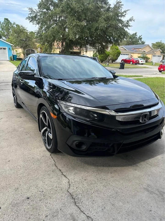 2016 Honda Civic 10th Gen - Image 2 of 13