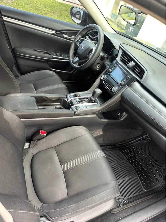 2016 Honda Civic 10th Gen - Image 8 of 13