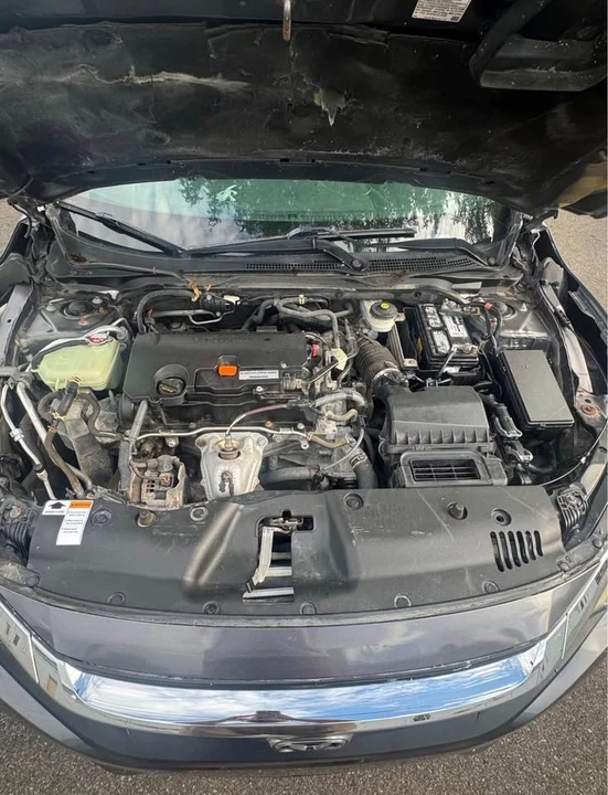 2016 Honda Civic 10th Gen - Image 14 of 18