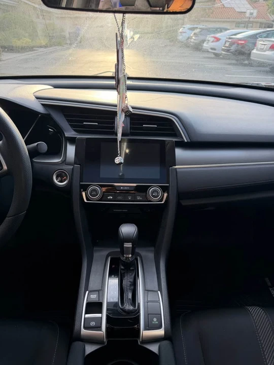 2016 Honda Civic 10th Gen - Image 16 of 20