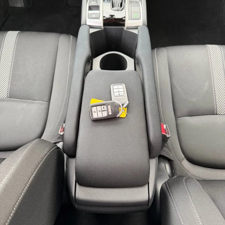 2016 Honda Civic 10th Gen - Image 13 of 18