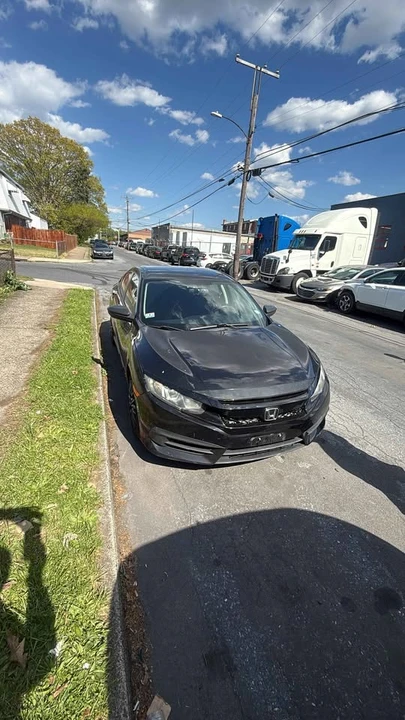 2016 Honda Civic 10th Gen - Image 5 of 5