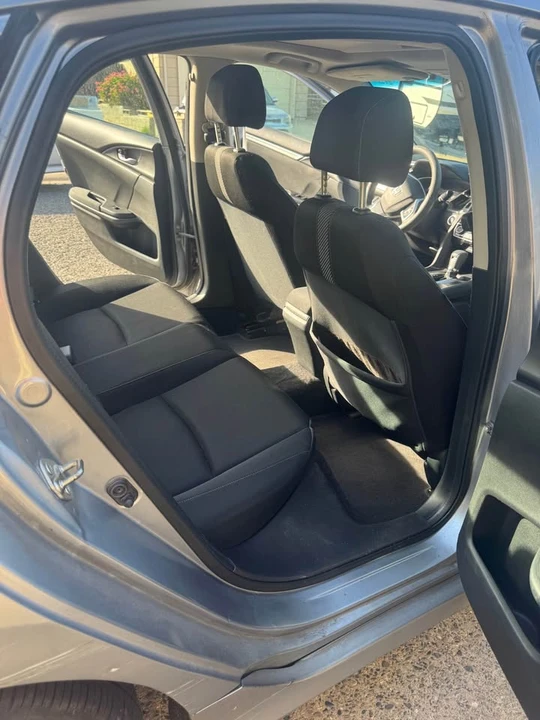 2016 Honda Civic 10th Gen - Image 3 of 16