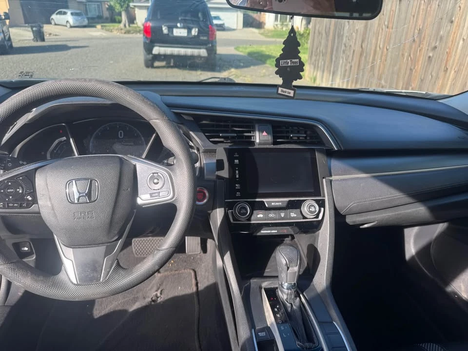 2016 Honda Civic 10th Gen - Image 5 of 16
