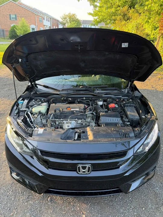 2016 Honda Civic 10th Gen - Image 5 of 9