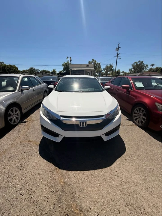 2016 Honda Civic 10th Gen - Image 2 of 9