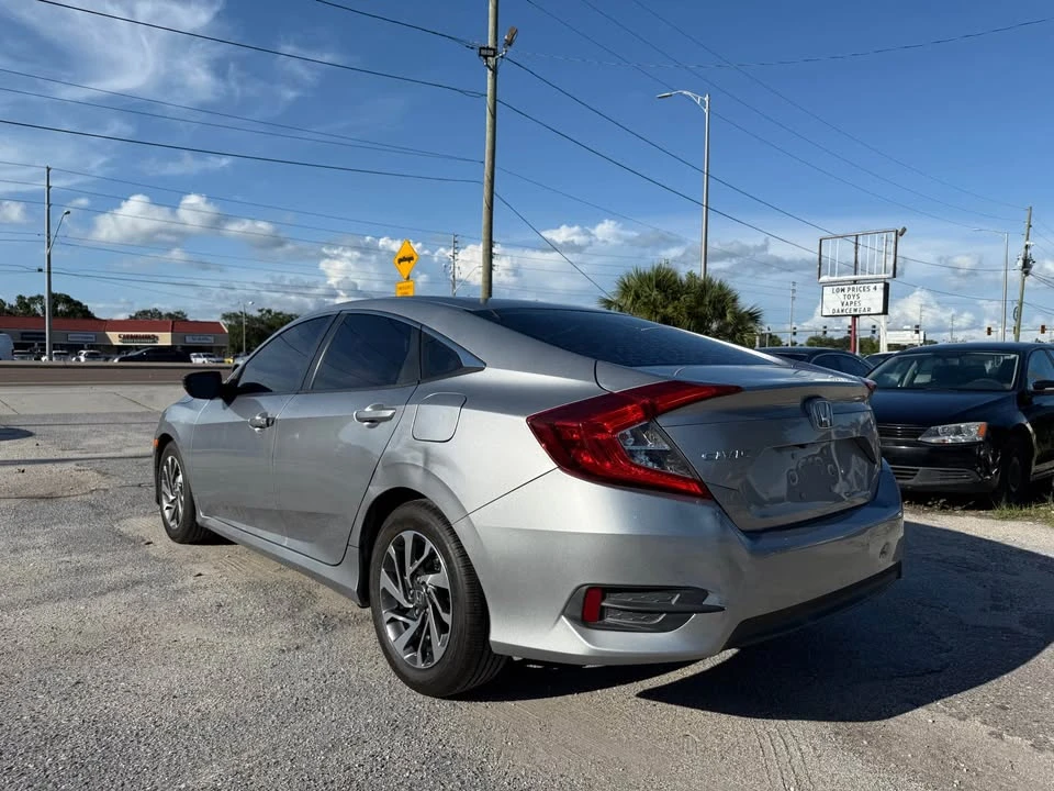 2016 Honda Civic 10th Gen - Image 4 of 11