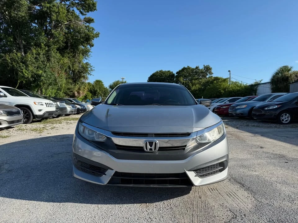 2016 Honda Civic 10th Gen - Image 2 of 11