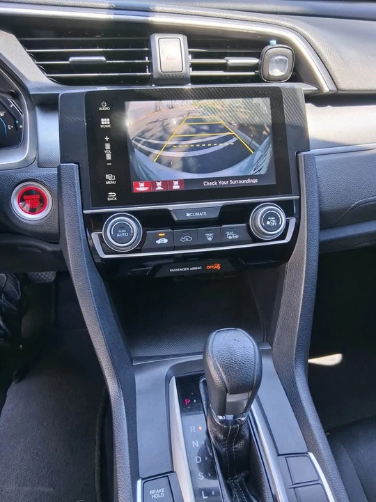 2016 Honda Civic 10th Gen - Image 6 of 12