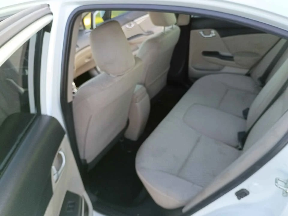 2016 Honda Civic 10th Gen - Image 6 of 12