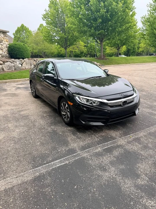 2016 Honda Civic 10th Gen - Image 4 of 16