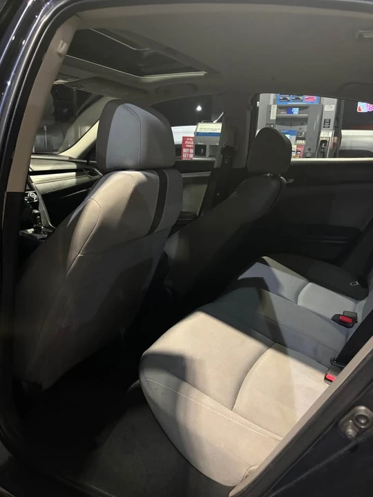 2016 Honda Civic 10th Gen - Image 11 of 14