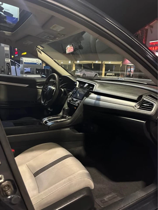 2016 Honda Civic 10th Gen - Image 13 of 14