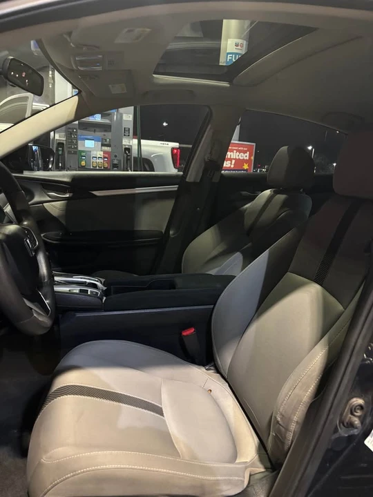 2016 Honda Civic 10th Gen - Image 10 of 14