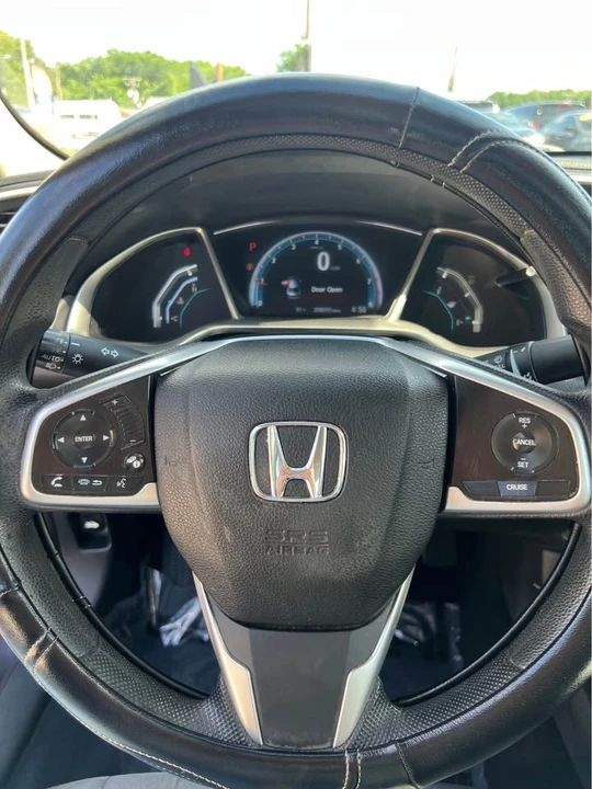 2016 Honda Civic 10th Gen - Image 11 of 17