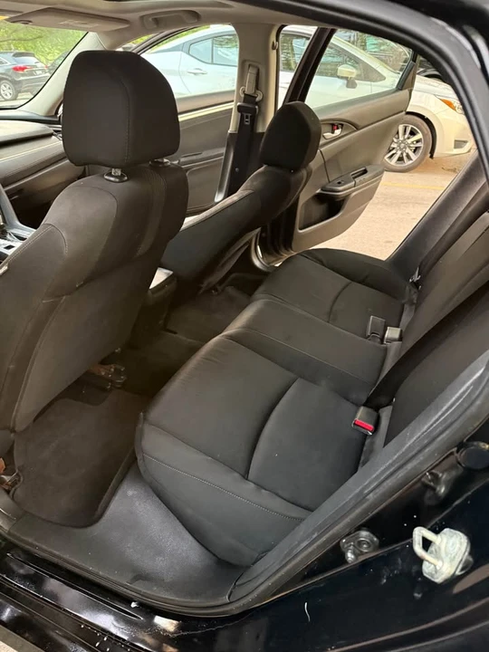2016 Honda Civic 10th Gen - Image 11 of 13