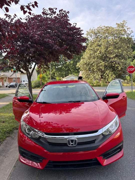 2016 Honda Civic 10th Gen - Image 2 of 20