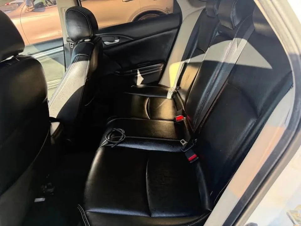 2016 Honda Civic 10th Gen - Image 8 of 9