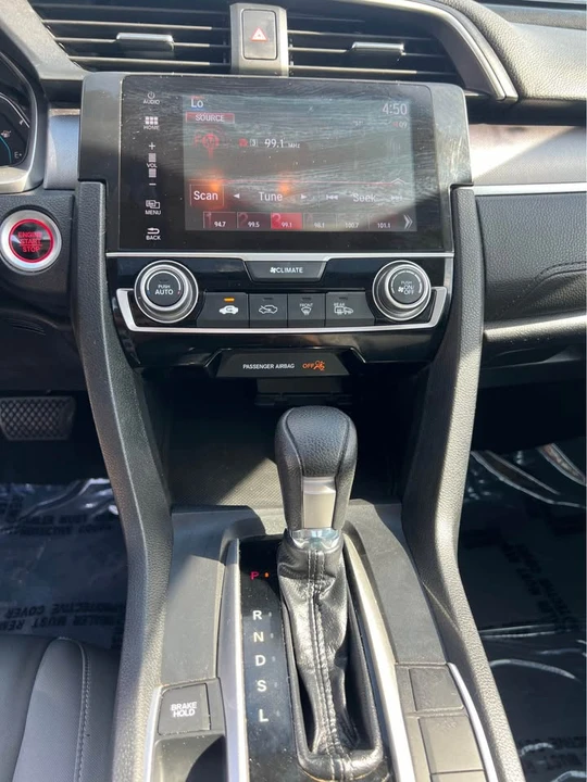 2016 Honda Civic 10th Gen - Image 12 of 17