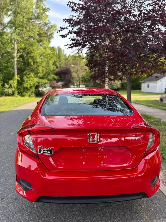 2016 Honda Civic 10th Gen - Image 18 of 20