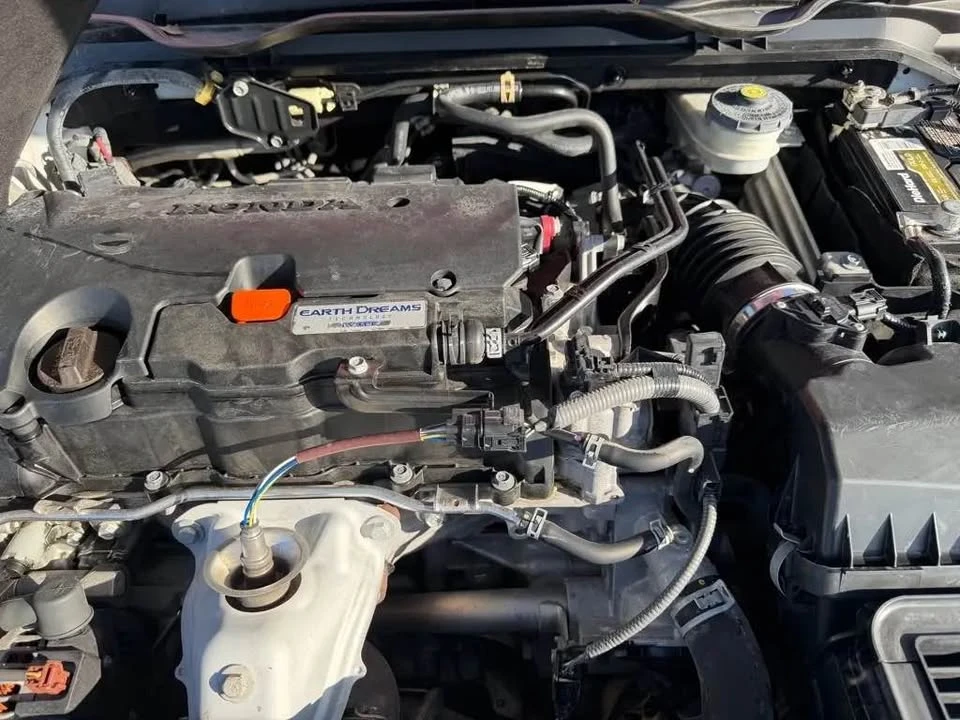 2016 Honda Civic 10th Gen - Image 9 of 9