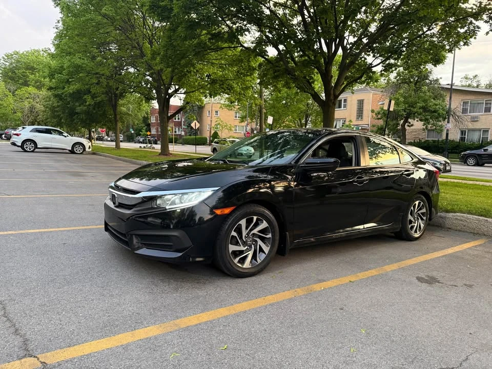 2016 Honda Civic 10th Gen - Image 6 of 13