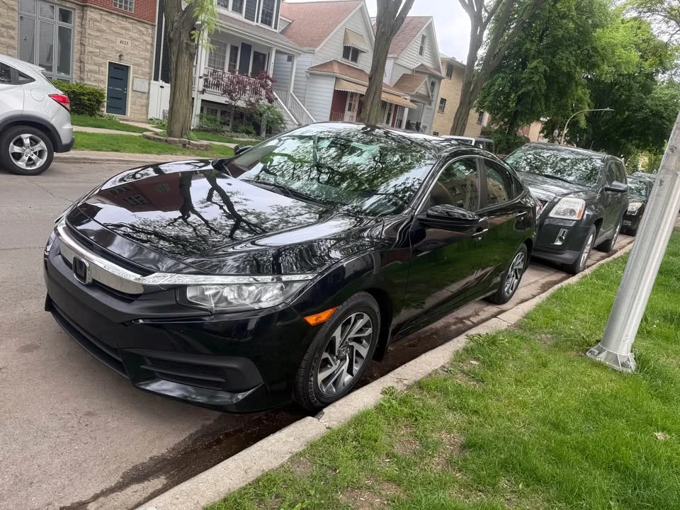2016 Honda Civic 10th Gen - Image 3 of 12