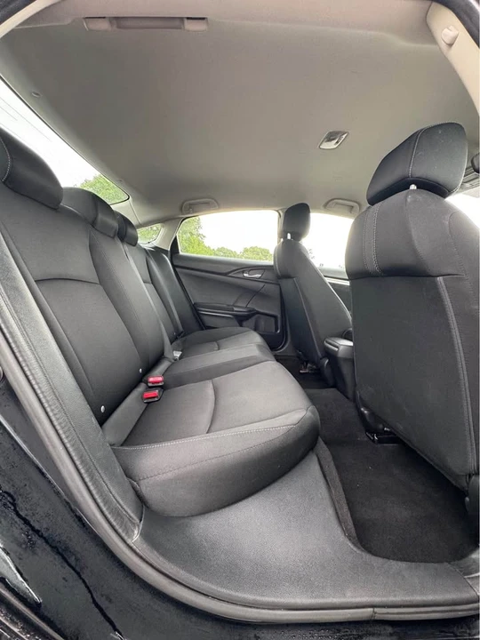 2016 Honda Civic 10th Gen - Image 11 of 15