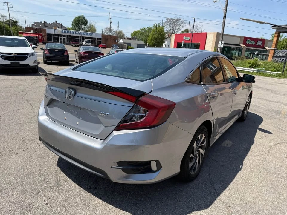 2016 Honda Civic 10th Gen - Image 6 of 16