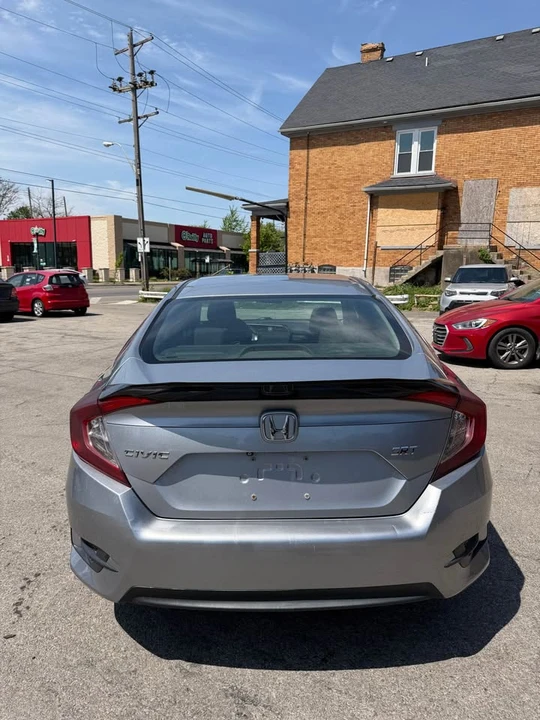 2016 Honda Civic 10th Gen - Image 4 of 16