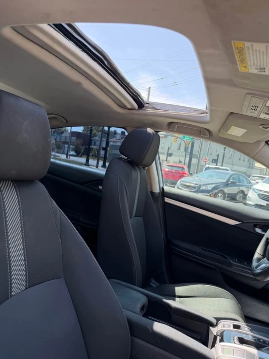 2016 Honda Civic 10th Gen - Image 12 of 16