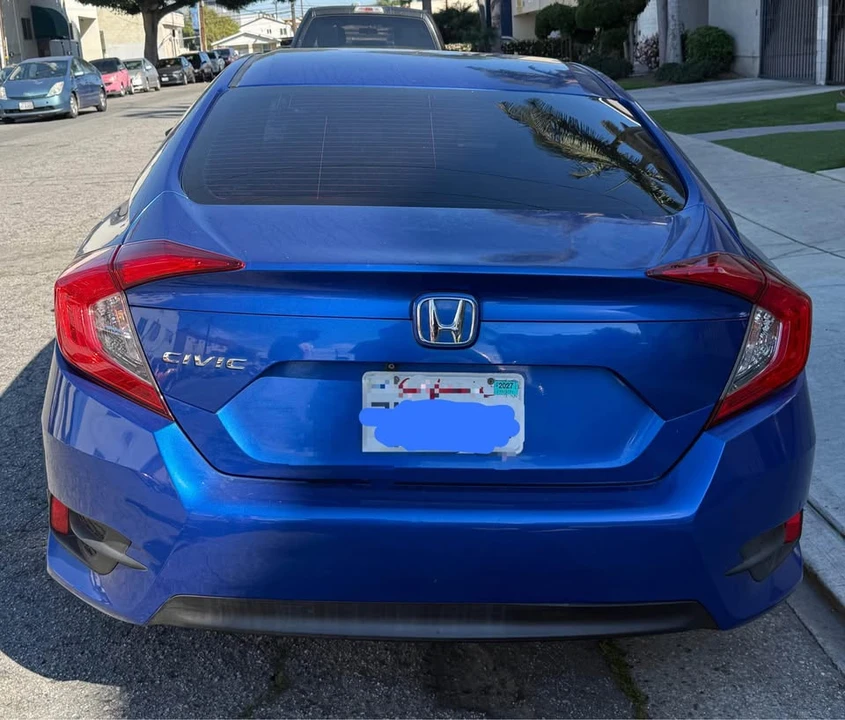 2016 Honda Civic 10th Gen - Image 5 of 7