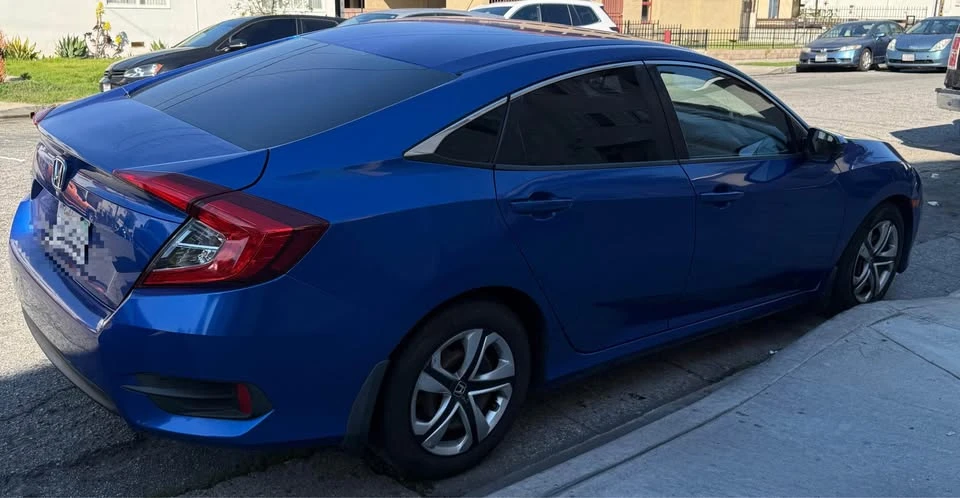 2016 Honda Civic 10th Gen - Image 4 of 7
