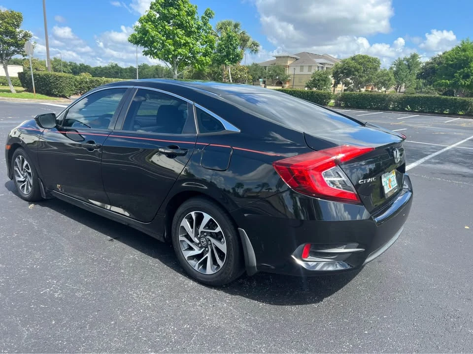 2016 Honda Civic 10th Gen - Image 5 of 20