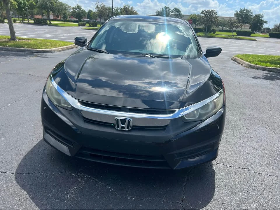 2016 Honda Civic 10th Gen - Image 6 of 20