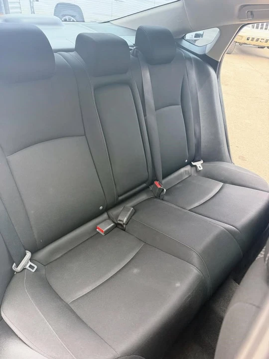 2016 Honda Civic 10th Gen - Image 14 of 18