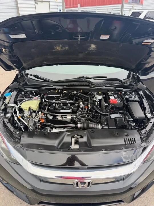 2016 Honda Civic 10th Gen - Image 17 of 18