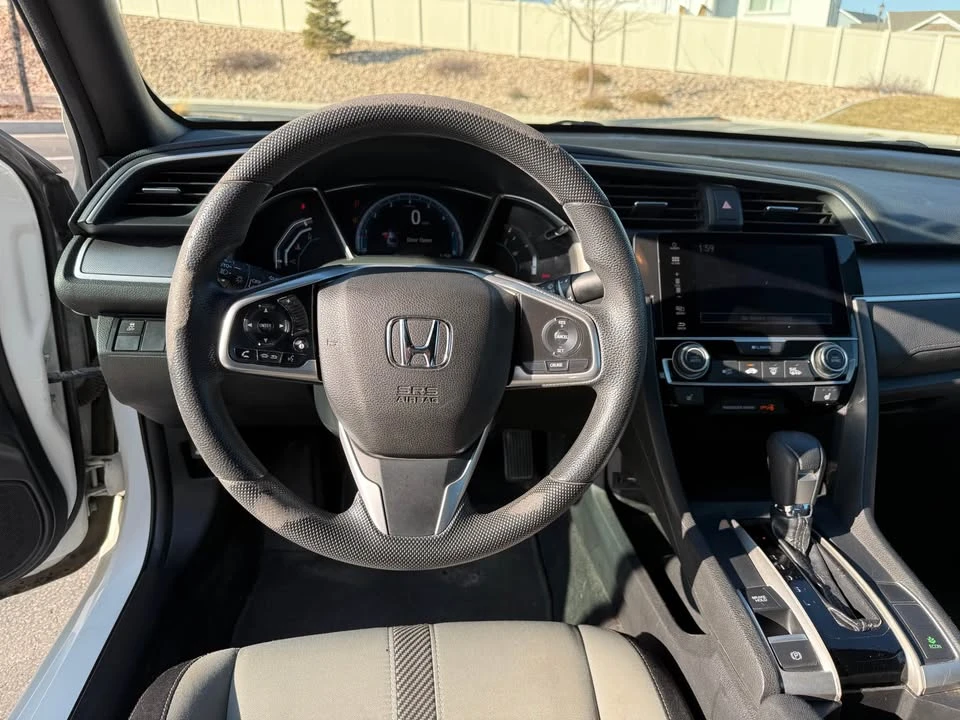 2016 Honda Civic 10th Gen - Image 8 of 17