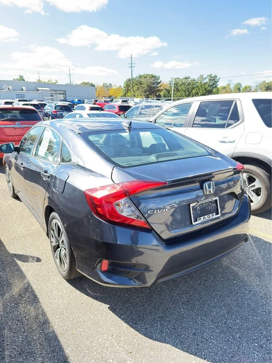 2016 Honda Civic 10th Gen - Image 3 of 6